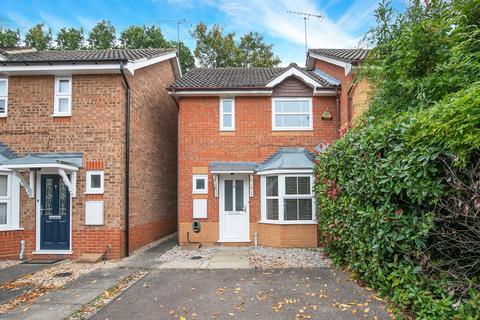 2 bedroom end of terrace house for sale, Tewkesbury Close, Essex IG10