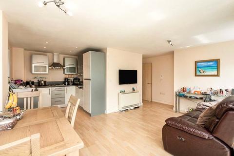 1 bedroom flat to rent, Winterthur Way, Hampshire RG21