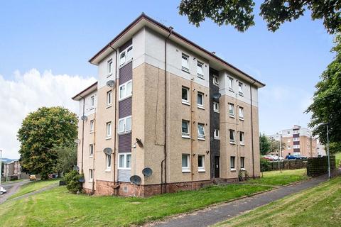 2 bedroom flat to rent, Thurso Crescent, Dundee DD2