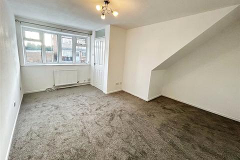 2 bedroom terraced house to rent, Maori Avenue, Nottingham NG15