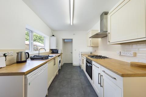 undefined, Clinton Road, Northampton NN4