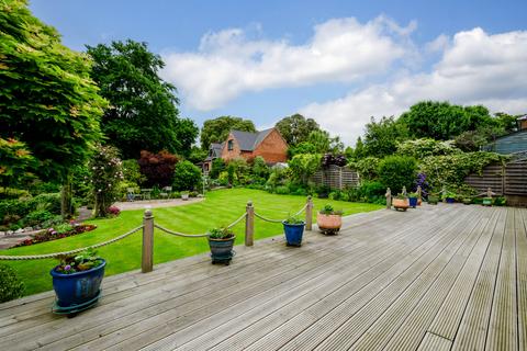 4 bedroom detached house for sale, Church Farm Lane, Leicester LE8