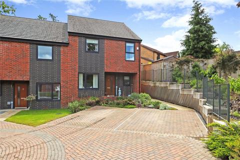 3 bedroom semi-detached house to rent, Sherburn Green, Rowlands Gill NE39