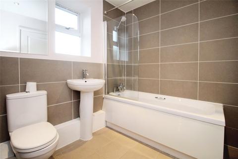 2 bedroom flat to rent, St. Vincent Road, Hampshire PO5