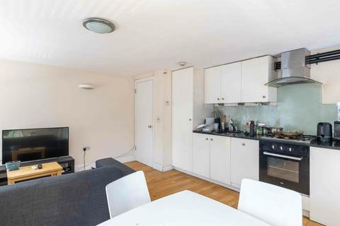 2 bedroom flat to rent, Albert Bridge Road, Battersea, SW11