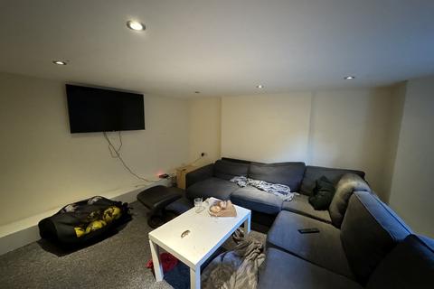 8 bedroom house share to rent, Nottingham NG7