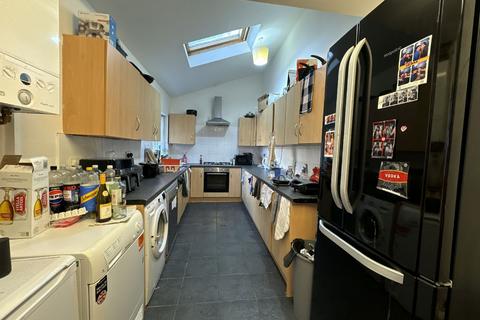 6 bedroom house share to rent, Nottingham NG7