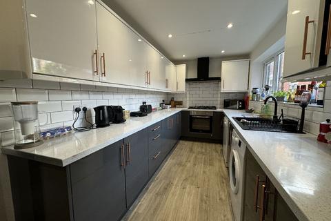 6 bedroom house share to rent, Nottingham NG7