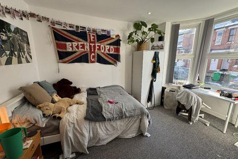 6 bedroom house share to rent, Nottingham NG7