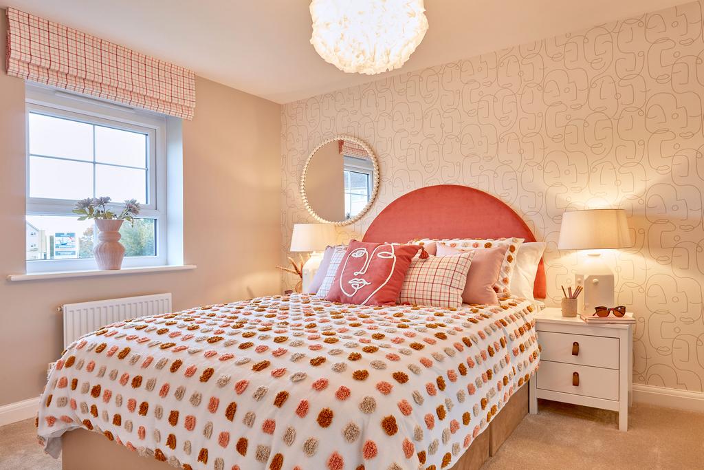 Double bedroom in the Woodcote 4 bedroom home