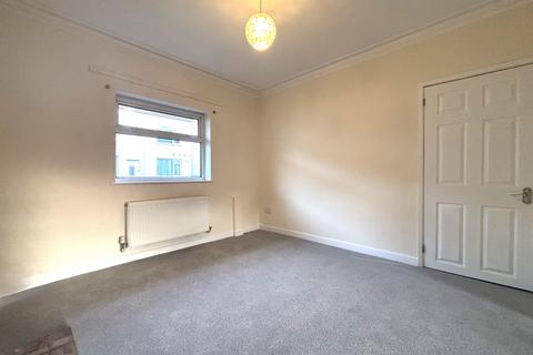 2 bedroom terraced house to rent, Read Street, Swindon SN1