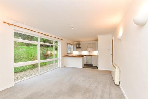 3 bedroom ground floor flat for sale, Paddockhall Road, Haywards Heath, West Sussex