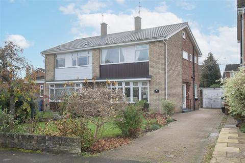 3 bedroom semi-detached house for sale, Lawnsgarth, Cottingham