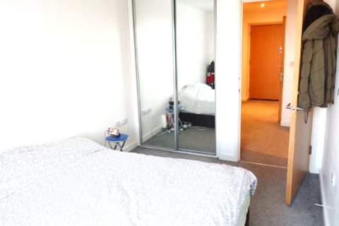 2 bedroom flat for sale, Black Eagle Drive, Gravesend DA11