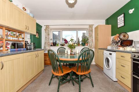 2 bedroom flat for sale, Northdown Road, Margate, Kent