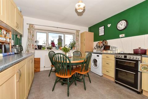 2 bedroom flat for sale, Northdown Road, Margate, Kent