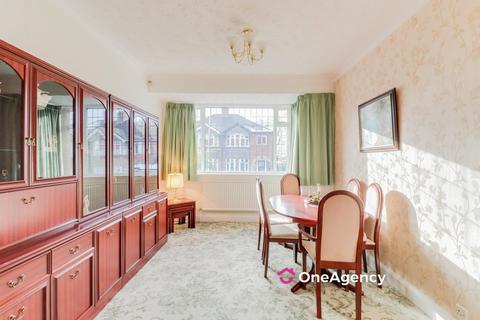 3 bedroom semi-detached house for sale, Birchgate Grove, Stoke-on-Trent ST2