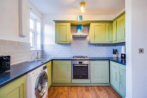 2 bedroom semi-detached house for sale, East Street, Wakefield WF1