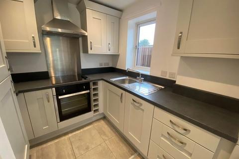 1 bedroom semi-detached house to rent, Stroller Close, Thatcham RG19