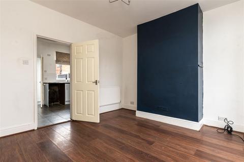 2 bedroom semi-detached house for sale, Nelson Street, Nottingham NG10