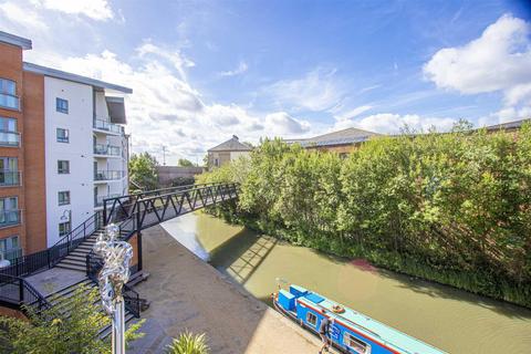 2 bedroom apartment for sale, Lonsdale, Wolverton, Milton Keynes