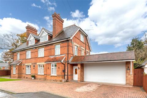 8 bedroom semi-detached house to rent, The Avenue, Ascot, Berkshire, SL5