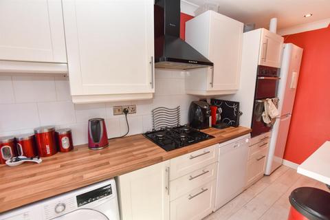 1 bedroom semi-detached house for sale, Leighlands Road, South Woodham Ferrers