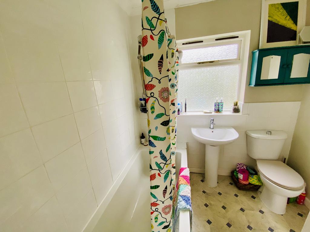 Brroklyn bath