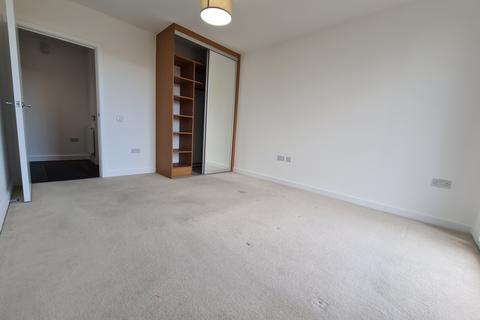 1 bedroom flat to rent, Snowe Building, 1 Regiment Hill, Mill Hill, London NW7