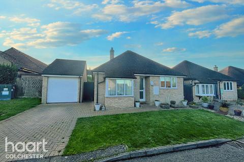 2 bedroom detached bungalow for sale, Homefield Way, Colchester