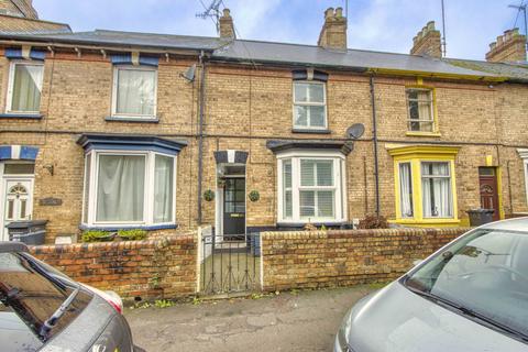 3 bedroom terraced house to rent, 167 Staplegrove Road, Taunton