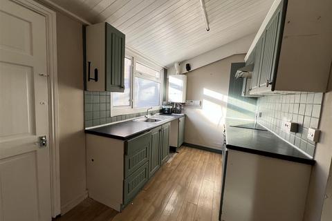 21 Catherine Street, Aberdare, CF44 7LU