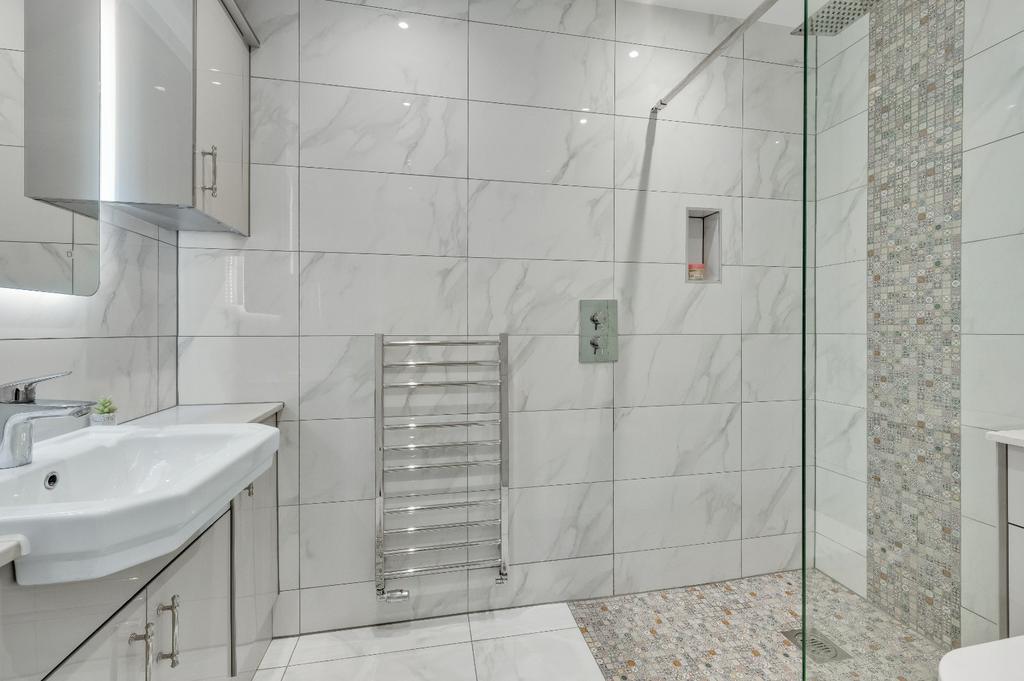 Second En Suite