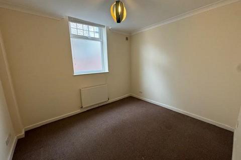 1 bedroom flat to rent, Bargates, Christchurch