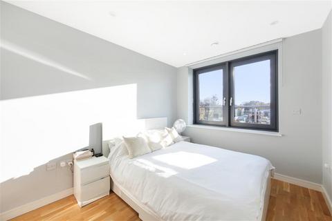 1 bedroom flat for sale, Putney Hill, SW15