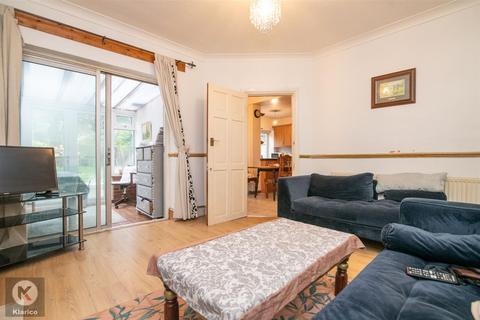 35 Fallowfield Avenue, Hall Green, Birmingham, B28 0NN