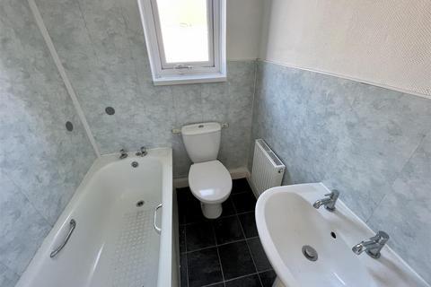 2 bedroom terraced house for sale, Lewes Road, Darlington