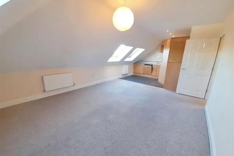 1 bedroom flat for sale, Lake Lane, Barnham