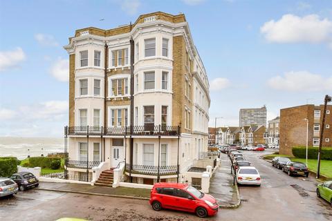 1 bedroom apartment for sale, Royal Crescent, Margate, Kent