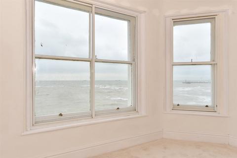 1 bedroom apartment for sale, Royal Crescent, Margate, Kent