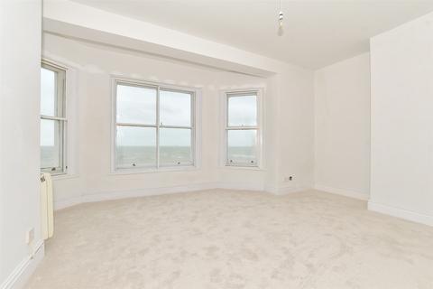 1 bedroom apartment for sale, Royal Crescent, Margate, Kent