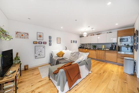 1 bedroom flat for sale, Bermondsey Square, London