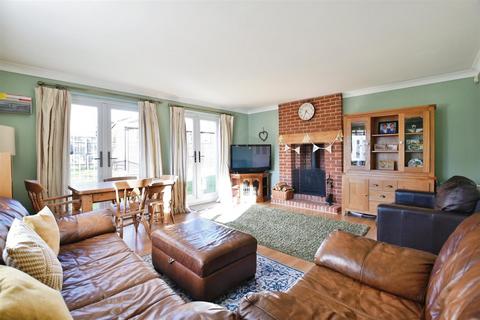 5 bedroom detached house for sale, Wytchley Road, Ketton, Stamford