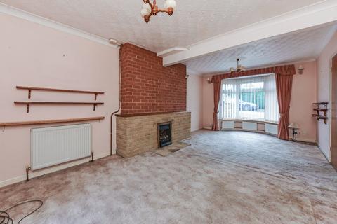 2 bedroom semi-detached house for sale, Noreuil Road, Petersfield, Hampshire