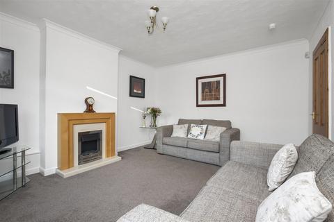 3 bedroom terraced house for sale, 69 Johnston Crescent, Dunfermline, KY11 3BS