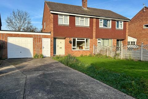 3 bedroom semi-detached house for sale, Branston Crescent, Melton Mowbray LE13