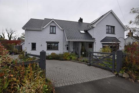 4 bedroom house for sale, Bancyffordd, Llandysul