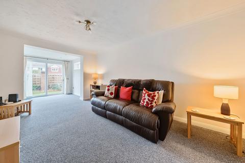 2 bedroom ground floor flat for sale, Wolfe Close, Christchurch BH23