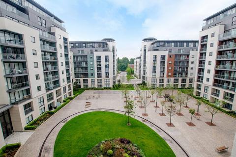 2 bedroom flat to rent, Kew Bridge West, Kew Bridge, Brentford, TW8