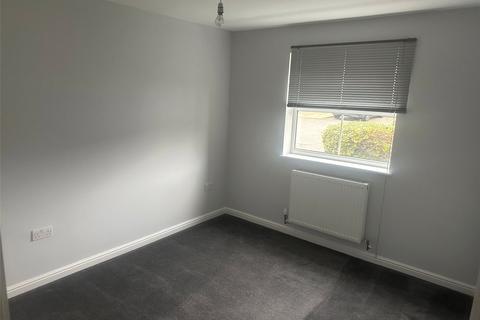 2 bedroom flat for sale, Sydenham Gardens, Slough SL1